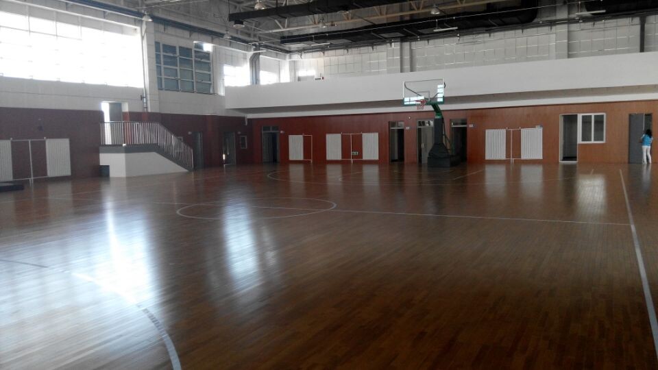 籃球場館木(mù)地板之北京市101中學懷柔分校