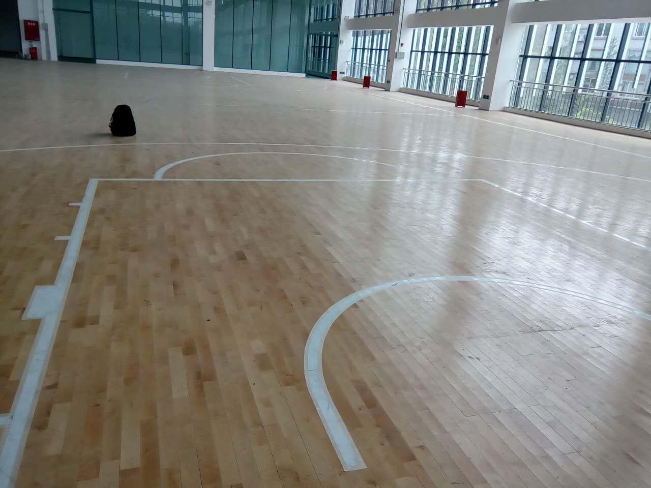 貴州省籃球館(guǎn)運動木地板案例