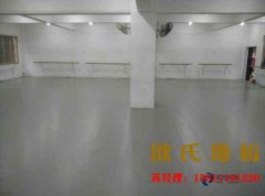 廣西楓木籃（lán）球場地板是多少錢